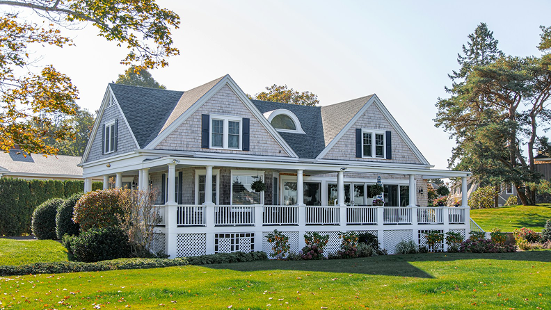 big-house-nature-grass